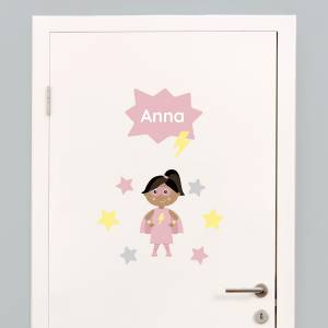 Design din egen superheltinne - rosa