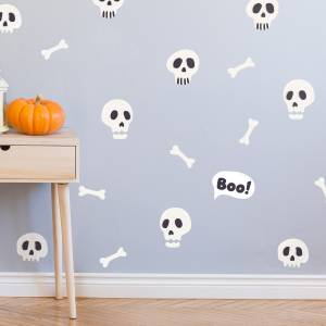 Skull wallstickers på en blå vegg